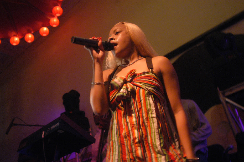 Oakland's own Keisha Cole makes a special appearance           